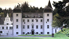 Barony Castle vie&scaron;butis