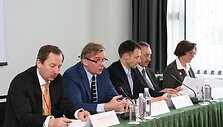 Lietuvos užsienio reikalų ministras Audronius Ažubalis Vilniuje vykstančioje tarptautinėje konferencijoje &bdquo;Shale Gas and Oil as Potential Game Changers in the Energy Market in the Baltic States and Poland&ldquo;