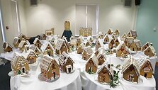 Didžiojoje Britanijoje mokiniai i&scaron; imbierinių meduolių pastatė savo gimtojo miestelio repliką