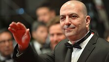 Naujas režisieriaus Hany Abu-Assado darbas &bdquo;Omaras&ldquo; (Omar), kuris festivalyje varžosi geriausių filmų užsienio kalba kategorijoje, yra pirmas palestiniečių &bdquo;Oskarui&ldquo; nominuotas filmas. 