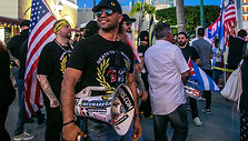 Buvęs &bdquo;Proud Boys&ldquo; grupės &bdquo;nacionalinis pirmininkas&ldquo; Enrique Tarrio