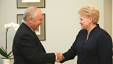 Lietuvos Respublikos Prezidentė Dalia Grybauskaitė susitiko su Ukrainos Auk&scaron;čiausios Rados Pirmininku Volodymyru Rybaku.
