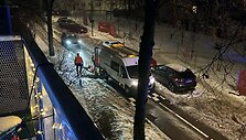Naujamiestyje vidury gatvės i&scaron;siveržė fontanas