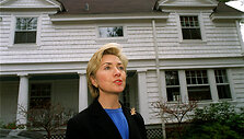 Prie Billo ir Hillary Clintonų namų suvažiavo ugniagesių pajėgos &ndash; užgesintas nedidelis gaisras