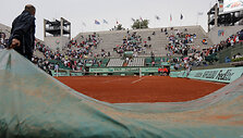 French Open varžybas sustabdė lietus