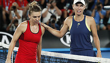 Įspūdingame moterų finale dvigubas Carolinos Wozniacki triumfas