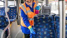 Vilniuje dezinfekuojamas autobusas