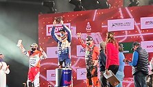 Arūnas Gelažninkas gavo &bdquo;Beduino&ldquo; statulėlę