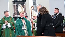 Kardinolas Rolandas Makrickas aukojo mi&scaron;ias Vilniaus arkikatedroje Vasario 16-ąją