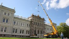Suniokotos Plungės dvaro rūmų puo&scaron;menos atgims dar &scaron;į rudenį.