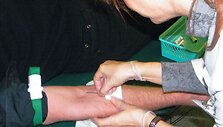Daugelį donorų atbaidęs skandalas dėl nekokybi&scaron;ko kraujo nesulaukia atomazgos. 