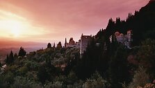 Į &Scaron;iaurę nuo to paties Gythiono miestelio atrasite dar vieną UNESCO pasaulio paveldo objektą &ndash; Mystro miesto griuvėsius.
