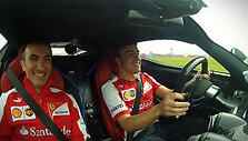 Fernando Alonso prie &bdquo;LaFerrari&ldquo; vairo