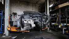 Antram gyvenimui prikeliamas BMW automobilis