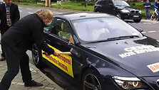 Daužomas BMW M6 automobilis