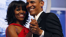USA president Barack Obama ja ta abikaasa Michelle Obama tantsimas