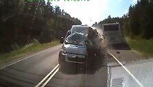 Скриншот с видео 