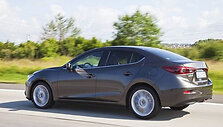 Опубликованы первые официальные фото Mazda 3 в кузове седан
