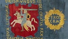 Lietuvoje i&scaron;liko vienintelė LDK laikų - Trakų pavieto vėliava