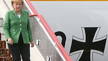 Angela Merkel lipa i&scaron; vyriausybinio lėktuvo. businessinsider.com nuotr.