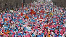 Демонстрация против гей-браков