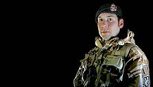 Британским военным рекомендовали переодеться в штатское