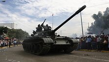 Танк для &laquo;спасения Шойгу от ядерного взрыва&raquo; насмешил