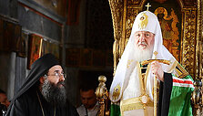 Патриарх Кирилл призвал монахов отказаться от интернета