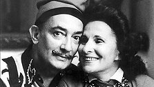 Prie mylimosios Galos S. Dali buvo prisiri&scaron;ęs kaip vaikas
