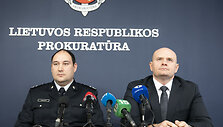 Robertas &Scaron;adianecas, Ugnius Vyčinas
