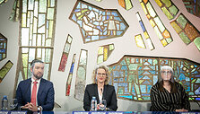Vytautas Mitalas, Au&scaron;rinė Armonaitė, Evelina Dobrovolska