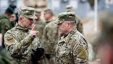 Mark A. Milley, Valdemaras Rup&scaron;ys