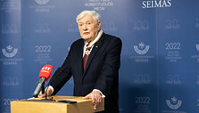 Valdas Adamkus
