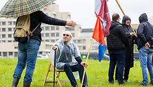 &Scaron;eimų sąjūdžio protestas prie Seimo
