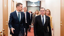 Gabrielius Landsbergis,  Espen Barth Eide