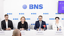 Saulė Mačiukaitė-Žvinienė, Lukas Savickas, Auksė Žukauskienė
