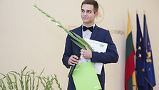 Apdovanojimų akimirka