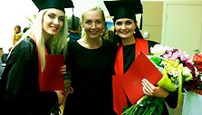 Kristina Ivanova su kursiokėmis Au&scaron;ra Majauskaite (viduryje) ir Margarita Briaukuviene (de&scaron;inėje)