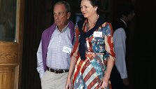 Niujorko meras ir žiniasklaidos Magnatas Michaelas Bloombergas su žmona Diana