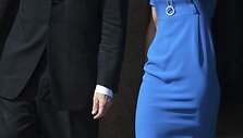 Kembridžo hercogienė Catherine ir Nacionalinės portretų galerijos direktorius Sandy Nairne'as