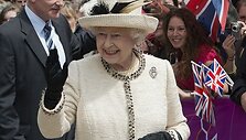 Karalienė Elizabeth II