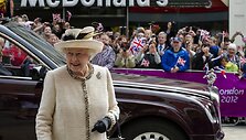 Karalienė Elizabeth II