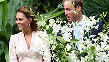 Princas Williamas ir Kembridžo hercogienė Catherine prie princesės Dianos orchidėjų