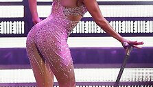 Jennifer Lopez koncertas Paryžiuje