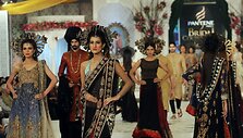 &bdquo;Bridal Couture Fashion&ldquo; akimirka