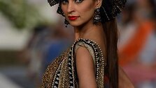 &bdquo;Bridal Couture Fashion&ldquo; akimirka