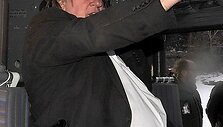 Gerard'as Depardieu skrenda sraigtasparniu Juodkalnijoje