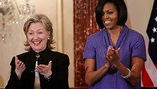 Michelle Obama ir Hillary Clinton