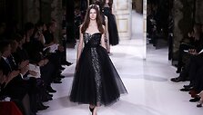 &bdquo;Giambattista Valli&ldquo; auk&scaron;tosios mados kolekcija