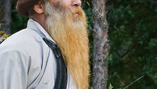 I&scaron;mintingas ir mąslus atsiskyrėlio žvilgsnis (&Scaron;angri La apygarda, Kinija)
